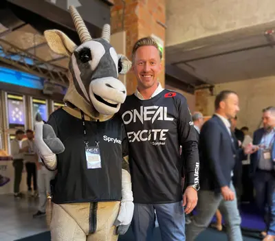 Guido with colleague Oskar at the office